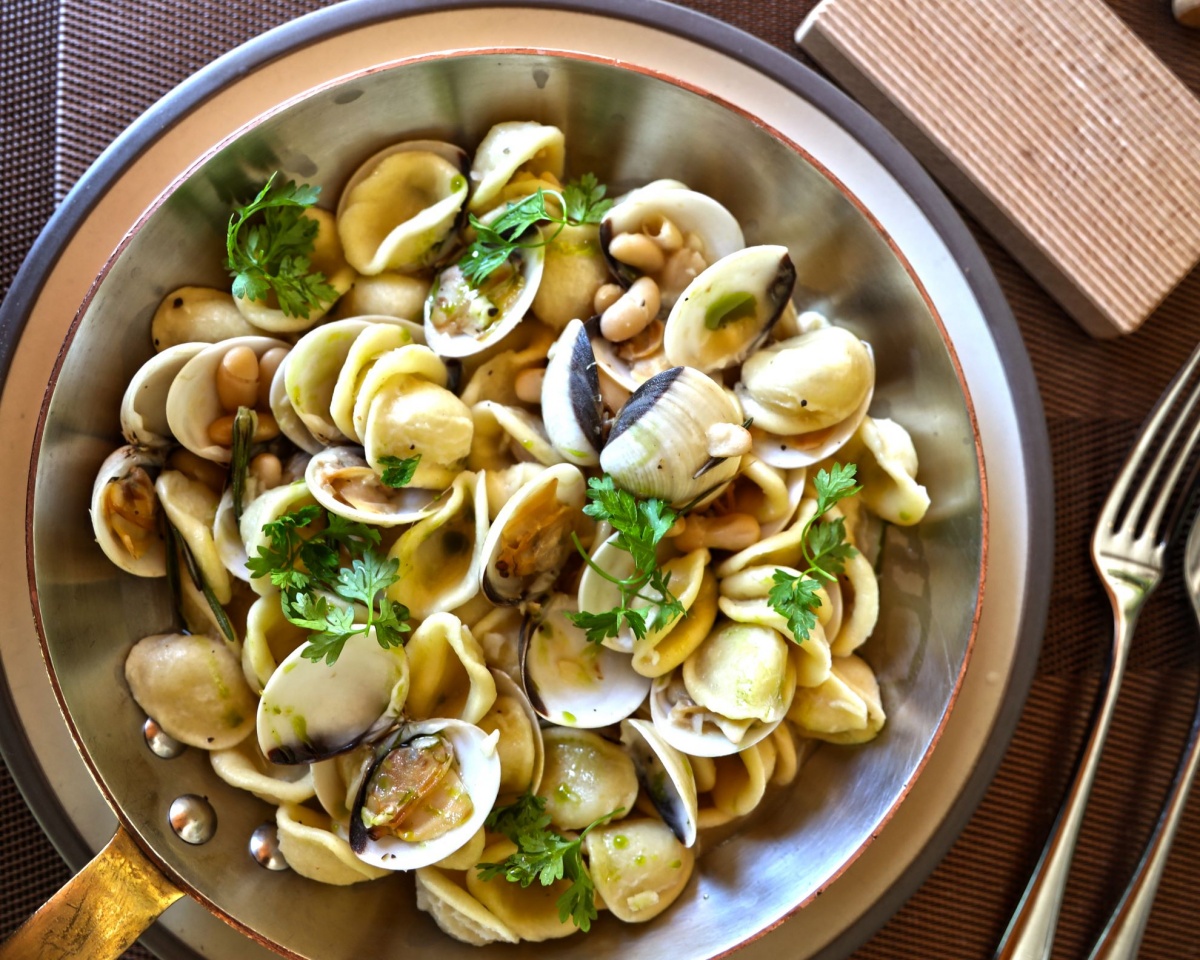 道地南義料理來台！開吃「手工貓耳朵麵＋紅酒燉和牛肉」，限時客座只有５天