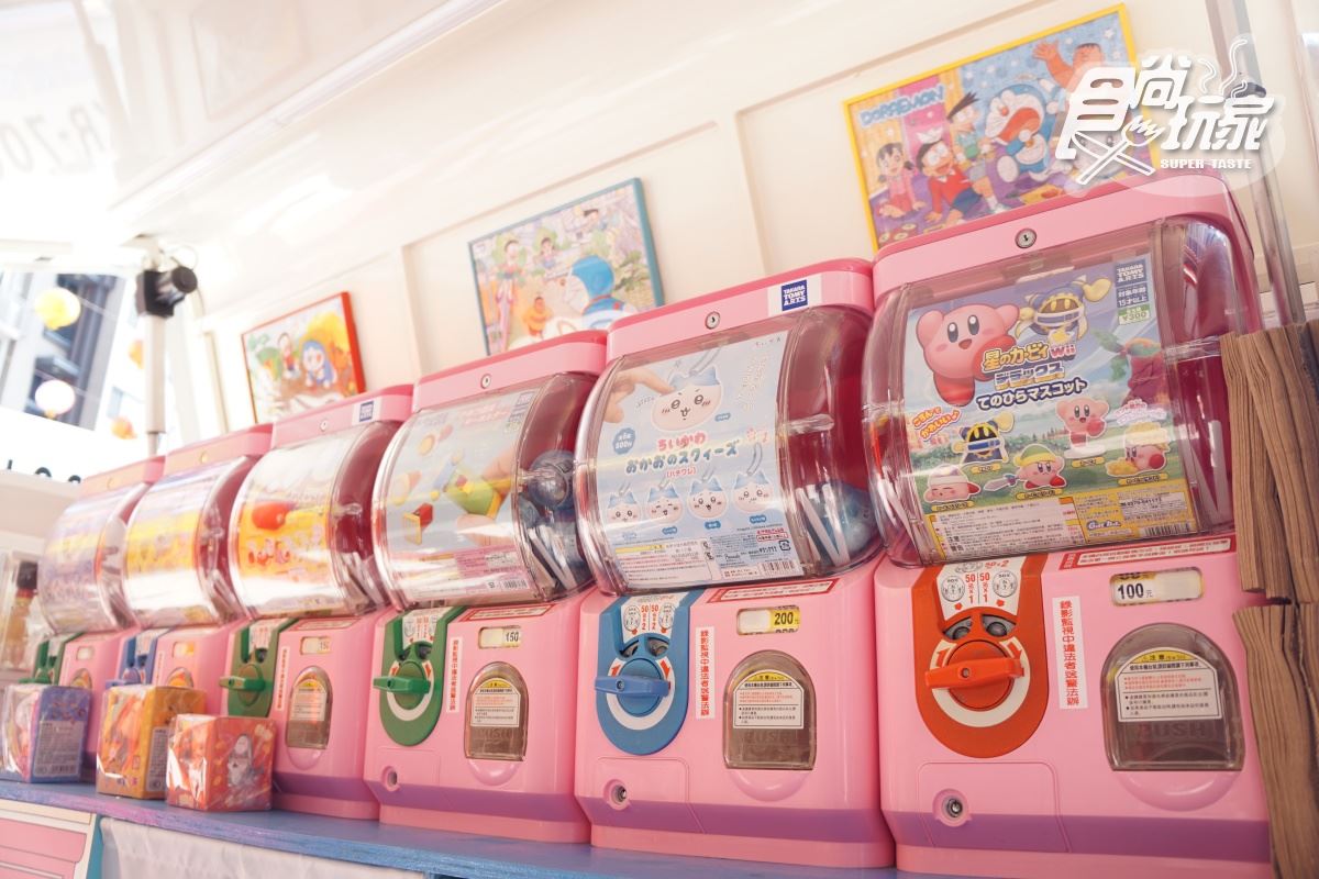 「台灣拼圖雞蛋糕」超吸睛!哆啦A夢餐車現身「這4區」,還能玩扭蛋機、娃娃機 「台灣拼圖雞蛋糕」超吸睛!哆啦A夢餐車現身「這4區」,還能玩扭蛋機、娃娃機