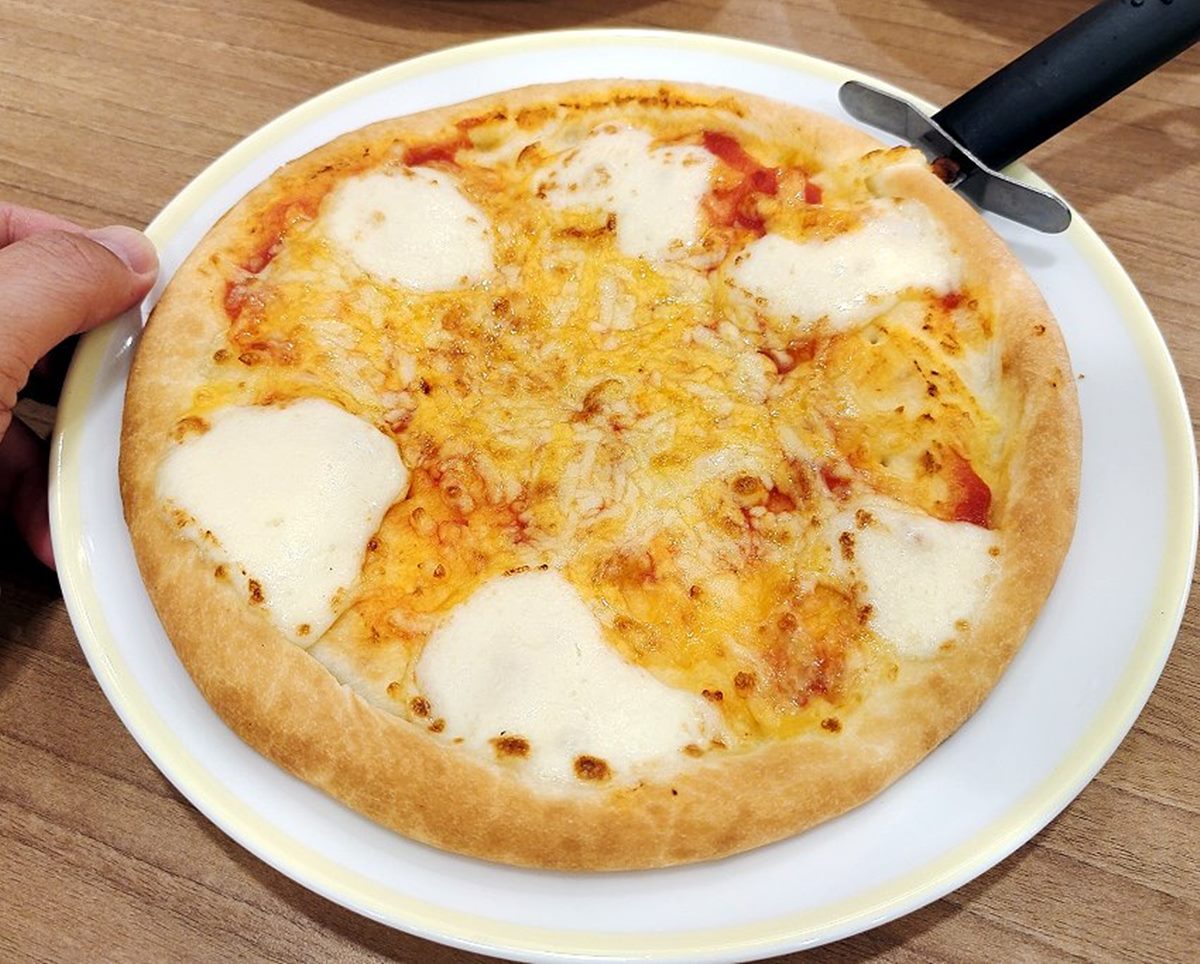 平價「義式料理」插旗南港！150元爽嗑主餐４選１＋佛卡夏，還有飲料喝到飽