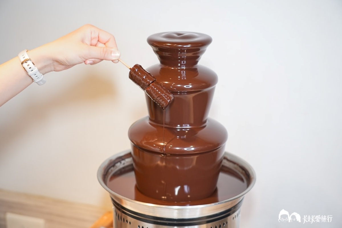 純吃自助吧只要109元!高CP值平價牛排館,沙拉吧、茶碗蒸、巧克力泉都有 純吃自助吧只要109元!高CP值平價牛排館,沙拉吧、茶碗蒸、巧克力泉都有