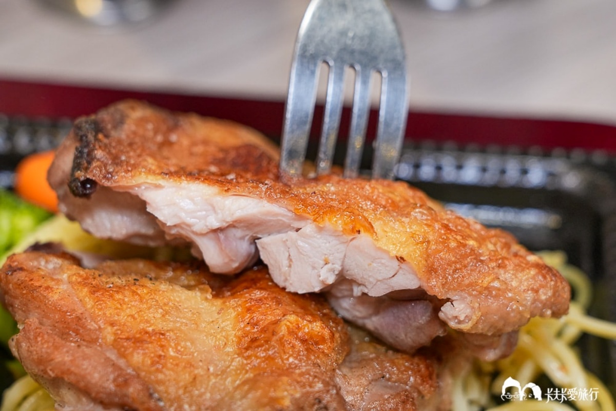 純吃自助吧只要109元!高CP值平價牛排館,沙拉吧、茶碗蒸、巧克力泉都有 純吃自助吧只要109元!高CP值平價牛排館,沙拉吧、茶碗蒸、巧克力泉都有