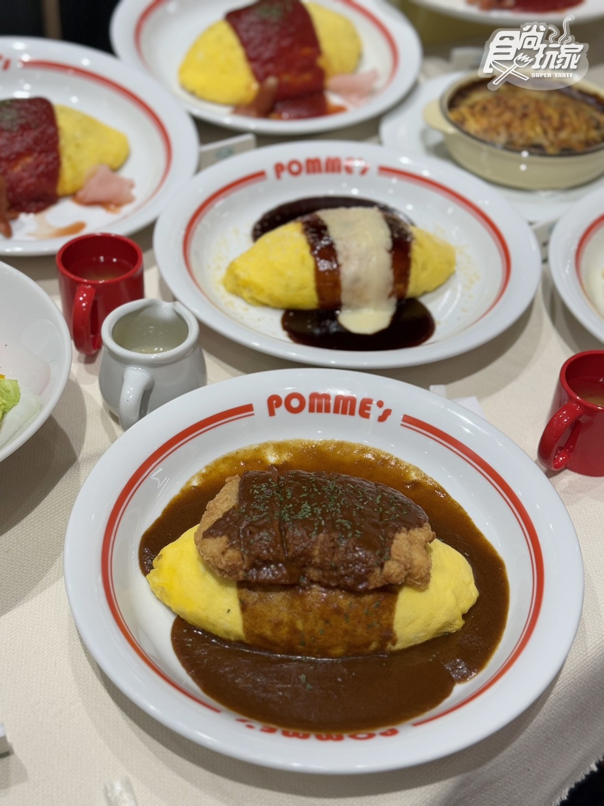 日本最大「巨無霸蛋包飯」登台！200款口味、推薦必點一覽，開幕免費送三麗鷗杯