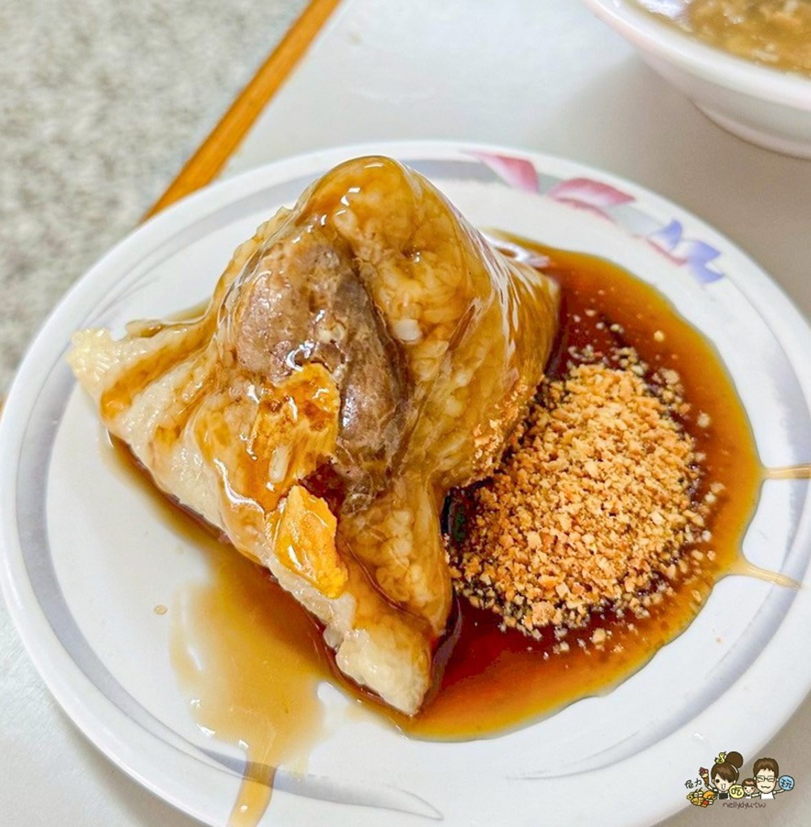 高雄人的月底救星！爽吃肉粽＋碗粿＋味噌湯免百元，55元香菇肉羹超有料