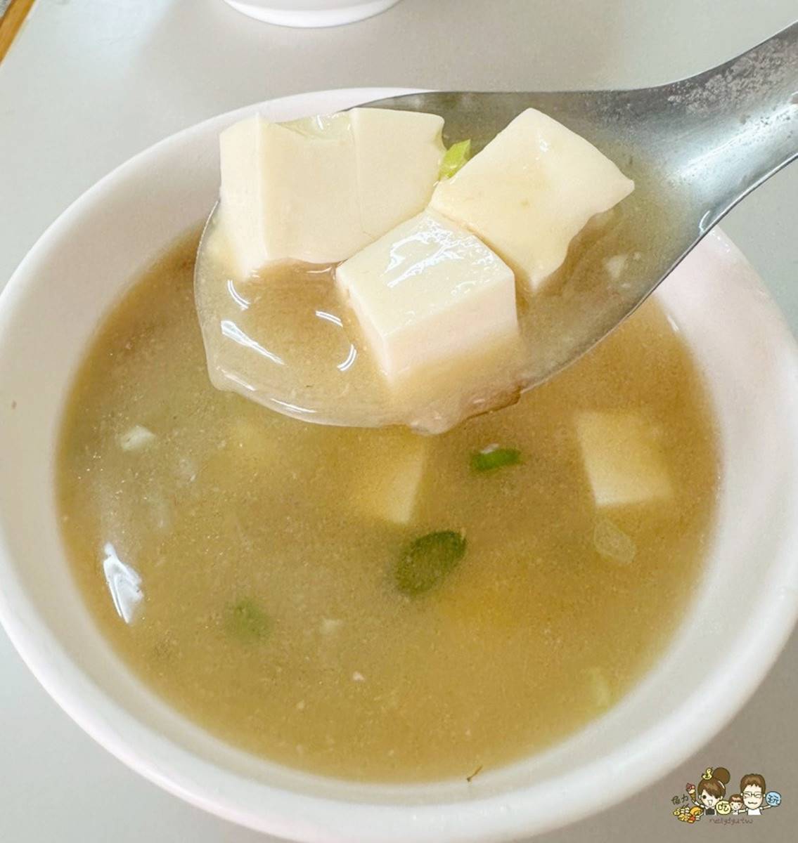 高雄人的月底救星！爽吃肉粽＋碗粿＋味噌湯免百元，55元香菇肉羹超有料