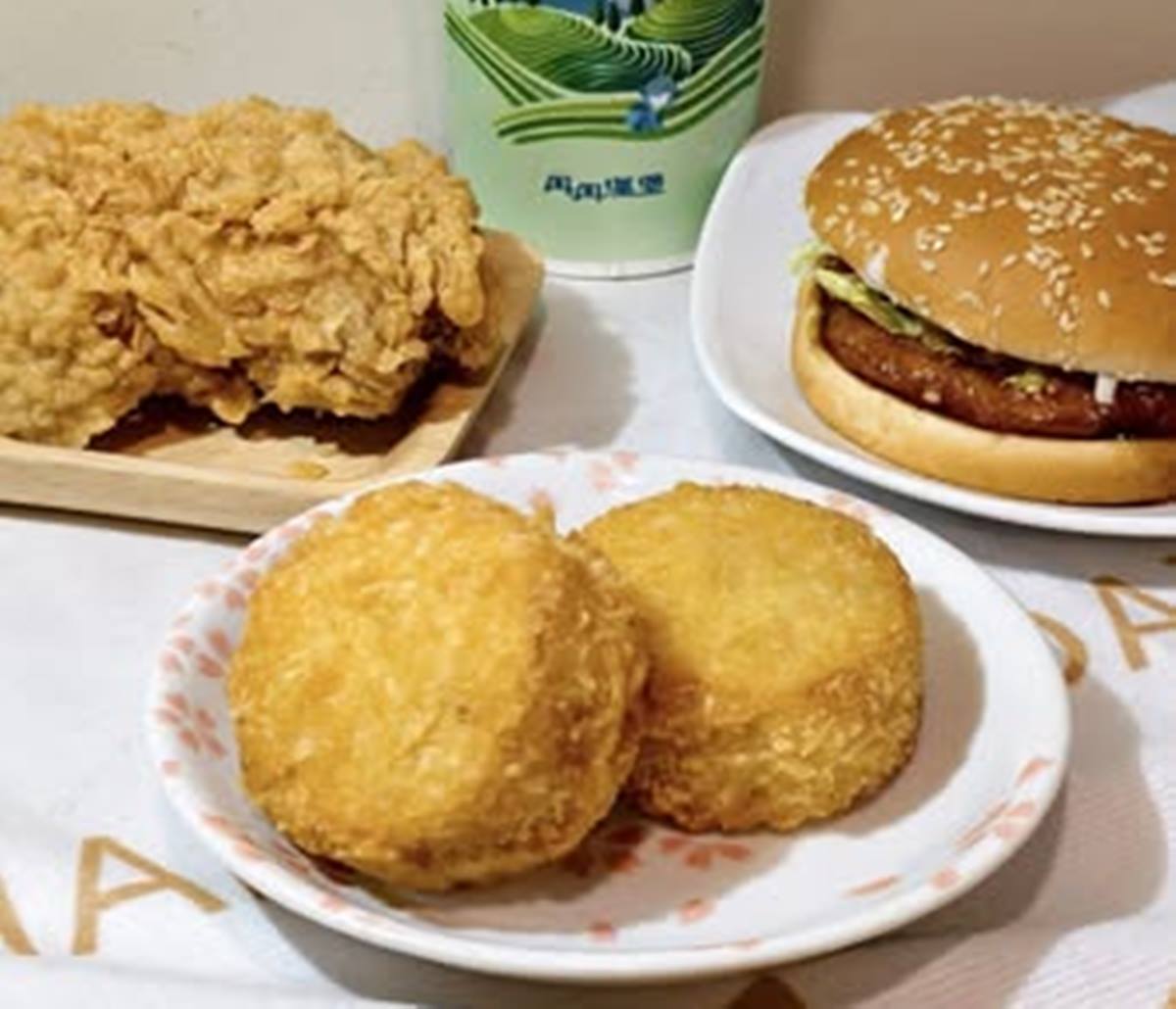 最低65元爽吃!丹丹漢堡全新「泰脆雞腿酥」酸甜超唰嘴,甘蔗烏龍19元喝爆 最低65元爽吃!丹丹漢堡全新「泰脆雞腿酥」酸甜超唰嘴,甘蔗烏龍19元喝爆