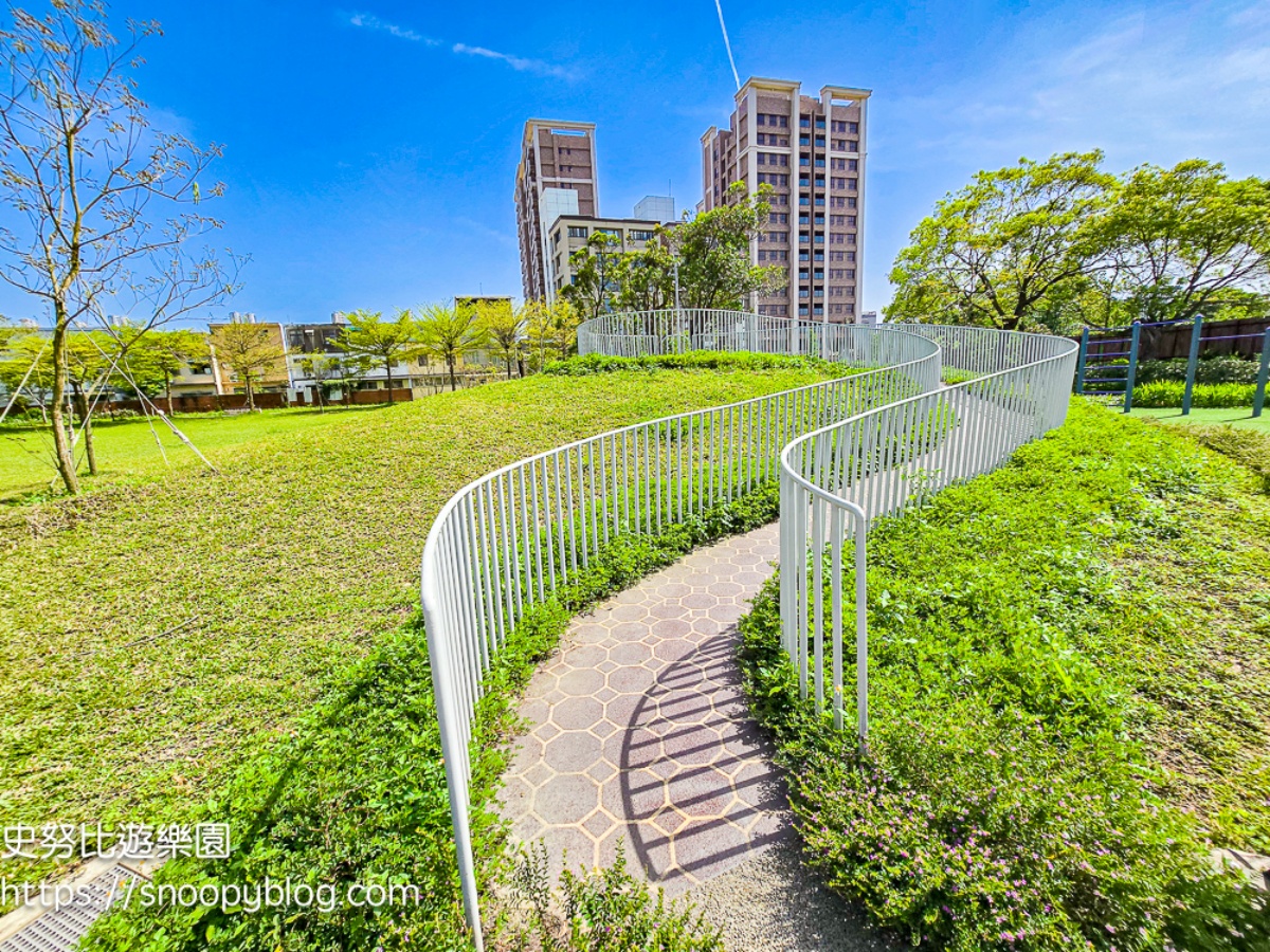 週末遛小孩就來這！「長頸鹿溜滑梯」全桃園最高，攀岩、盪鞦韆通通有