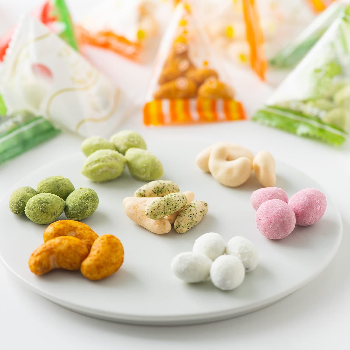 全台獨家首賣！日本70年堅果名店「網友敲碗款」開團優惠，濃脆咖哩香超唰嘴