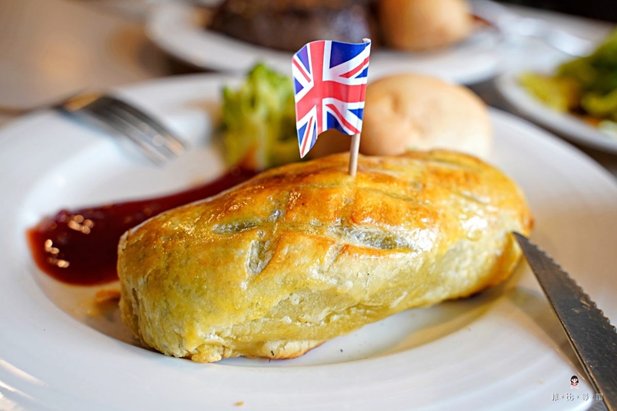 190元開吃牛排+自助吧!「威靈頓牛排」只要370元,鴨血臭豆腐、咖哩吃到飽 190元開吃牛排+自助吧!「威靈頓牛排」只要370元,鴨血臭豆腐、咖哩吃到飽