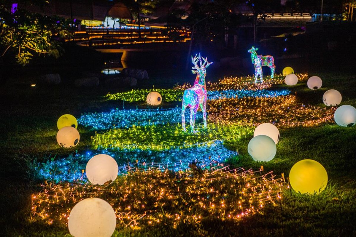 LINE FRIENDS minini出沒彰化!全台首場大型戶外展登場,打卡8大超萌角色(中獎公布) LINE FRIENDS minini出沒彰化!全台首場大型戶外展登場,打卡8大超萌角色(中獎公布)