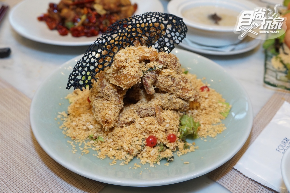 「軟殼蟹＋龍蝦麵」超狂！林口地標飯店８新菜登場，必點紅蘿蔔、薄荷流沙包