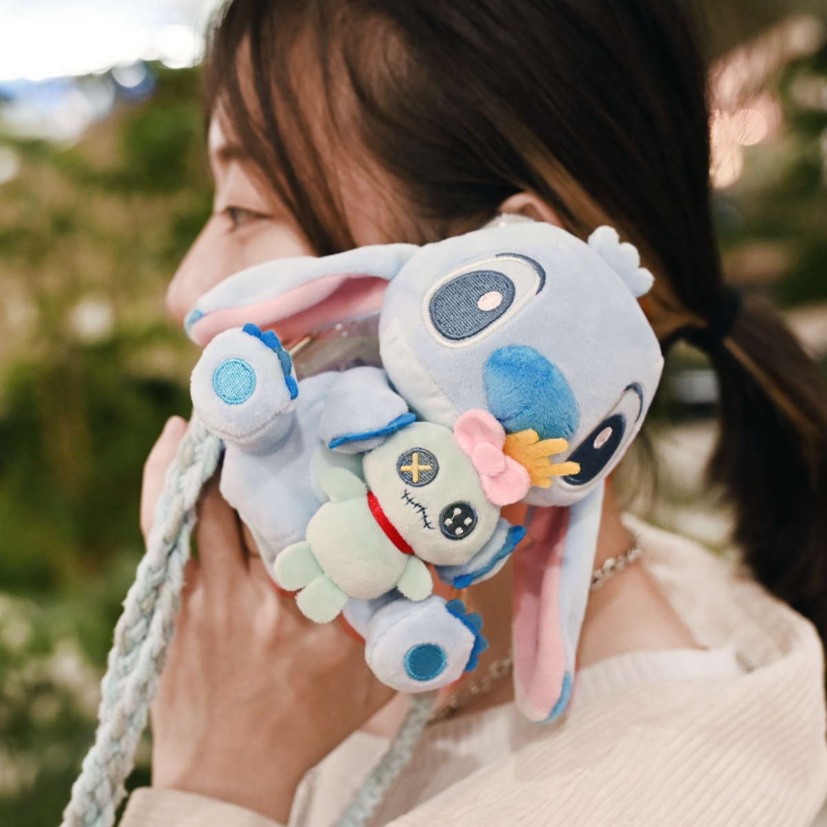 「7-11ｘ史迪奇」夏日集點到！大型玩偶、存錢筒、變裝公仔盲盒，百款周邊曝光