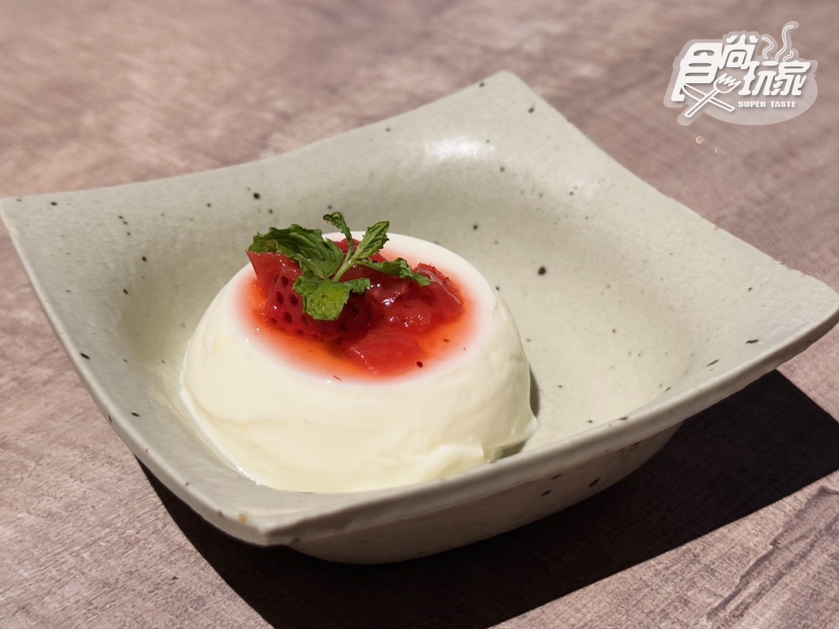 每道150元有找!高CP值「日式無菜單火鍋」嗑現撈龍蝦+A5和牛,免費送金箔冰 每道150元有找!高CP值「日式無菜單火鍋」嗑現撈龍蝦+A5和牛,免費送金箔冰