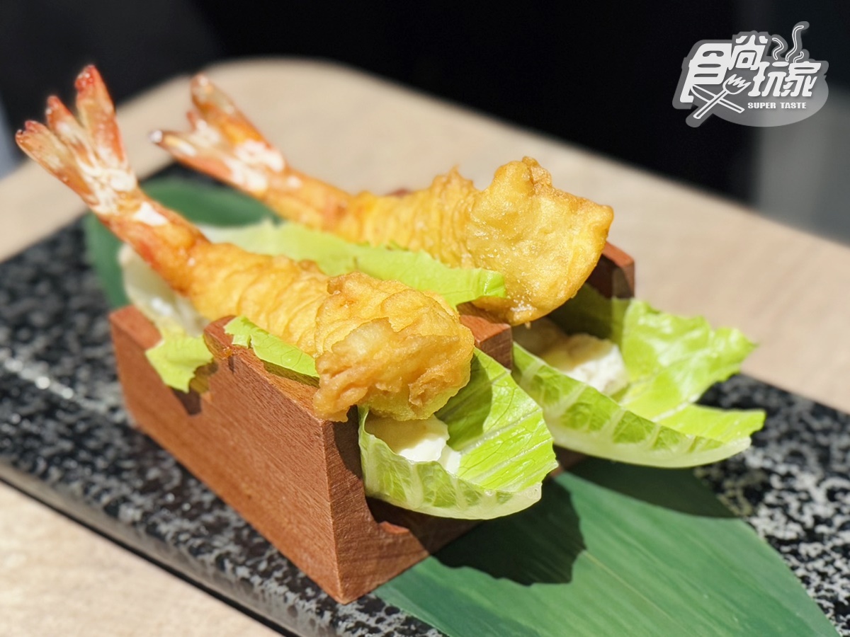 每道150元有找!高CP值「日式無菜單火鍋」嗑現撈龍蝦+A5和牛,免費送金箔冰 每道150元有找!高CP值「日式無菜單火鍋」嗑現撈龍蝦+A5和牛,免費送金箔冰