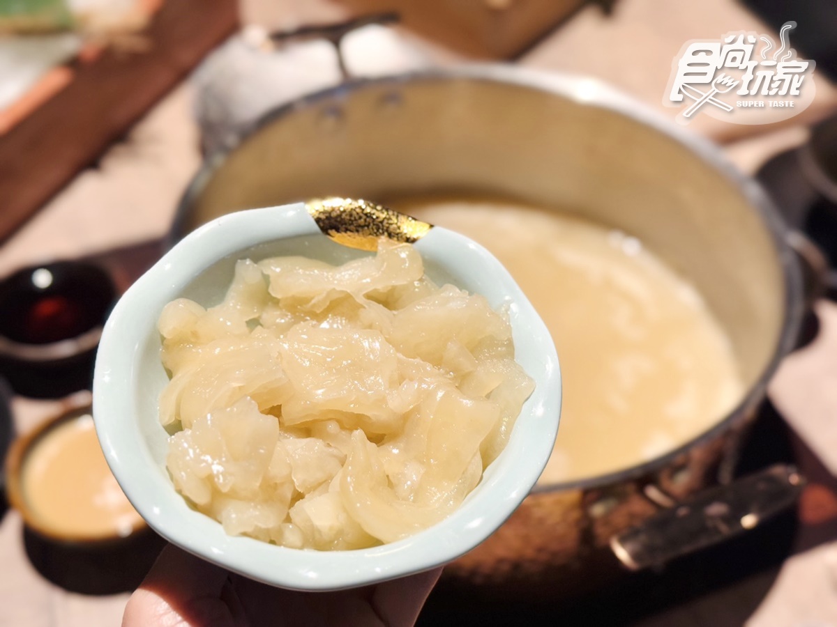 每道150元有找!高CP值「日式無菜單火鍋」嗑現撈龍蝦+A5和牛,免費送金箔冰 每道150元有找!高CP值「日式無菜單火鍋」嗑現撈龍蝦+A5和牛,免費送金箔冰