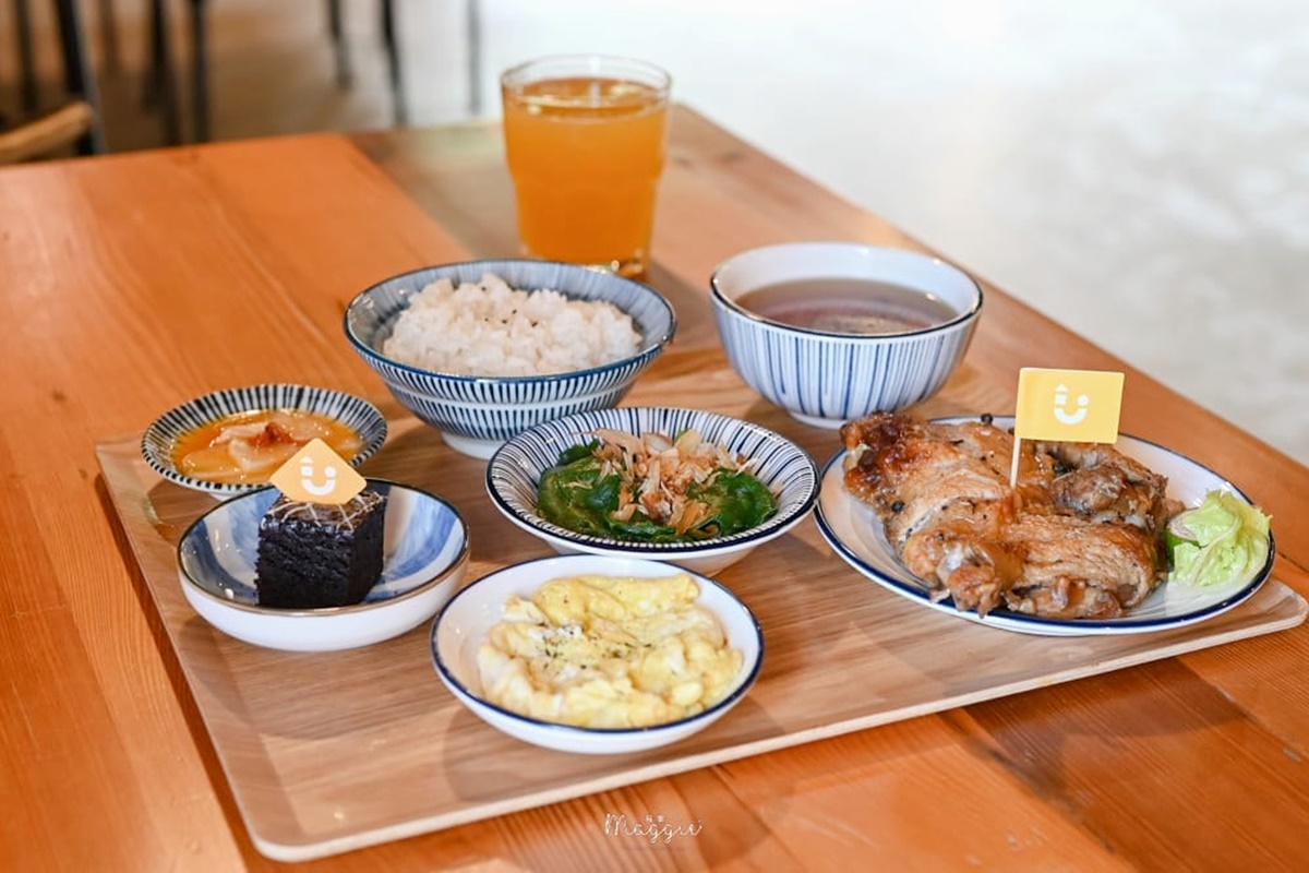 2025台東光祭:夢幻聲光展演+知本美食推薦,夜遊必看亮點 2025台東光祭:夢幻聲光展演+知本美食推薦,夜遊必看亮點