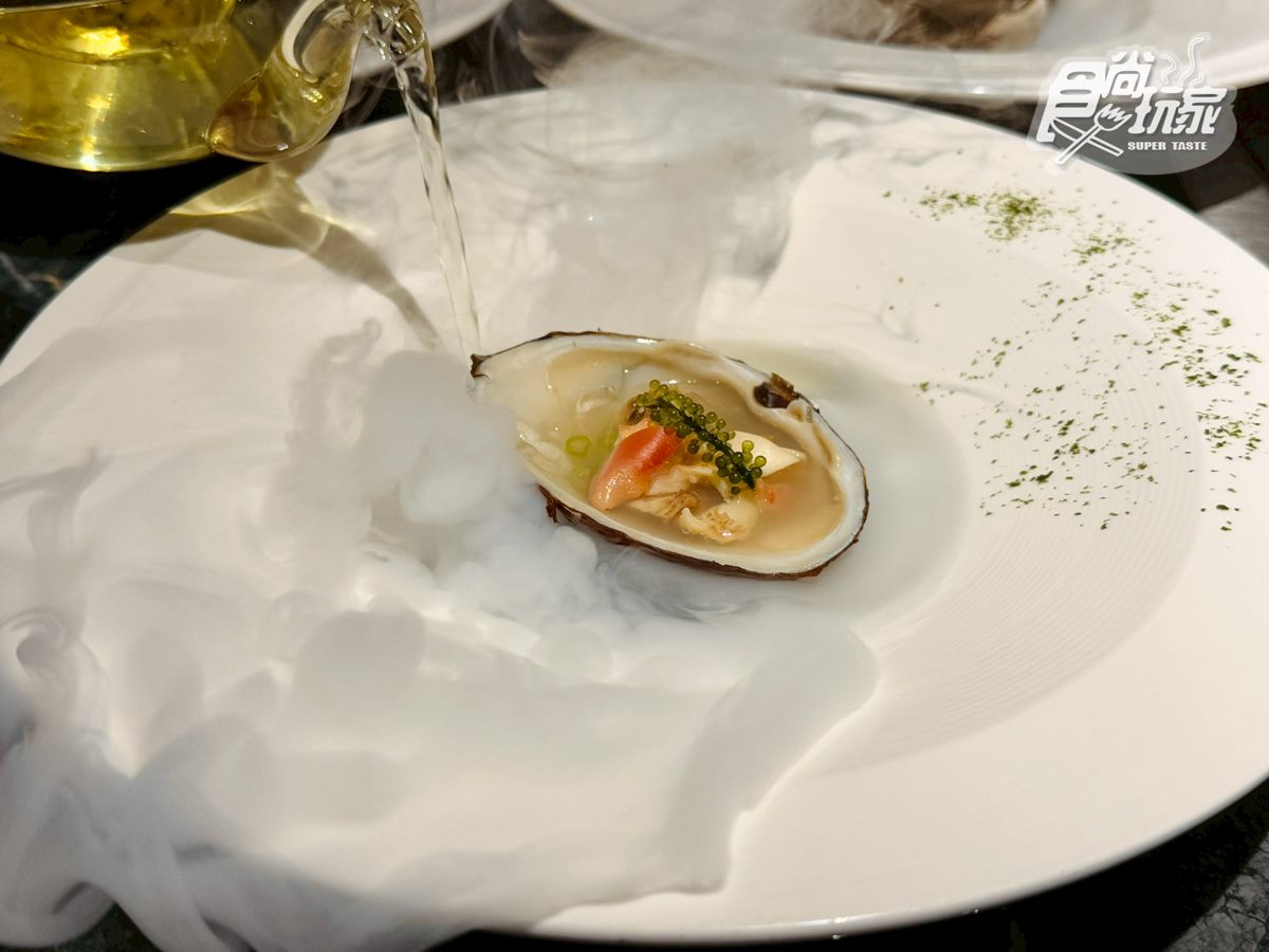 鐵板燒喝得到「龜記」!信義區新餐廳「私・犇」全預約制,1500元開吃 鐵板燒喝得到「龜記」!信義區新餐廳「私・犇」全預約制,1500元開吃