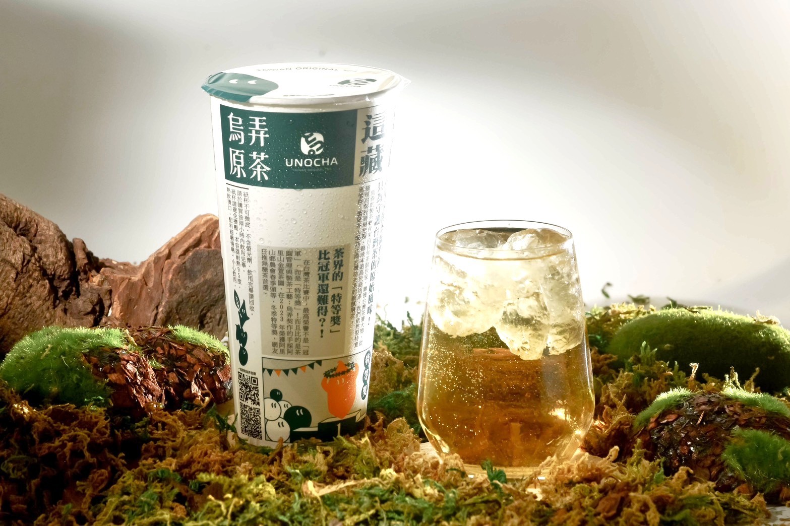 鶴茶樓「蓮霧手搖飲」回歸買一送一!網敲碗超有哏夯品,加碼烏弄金萱免費喝 鶴茶樓「蓮霧手搖飲」回歸買一送一!網敲碗超有哏夯品,加碼烏弄金萱免費喝