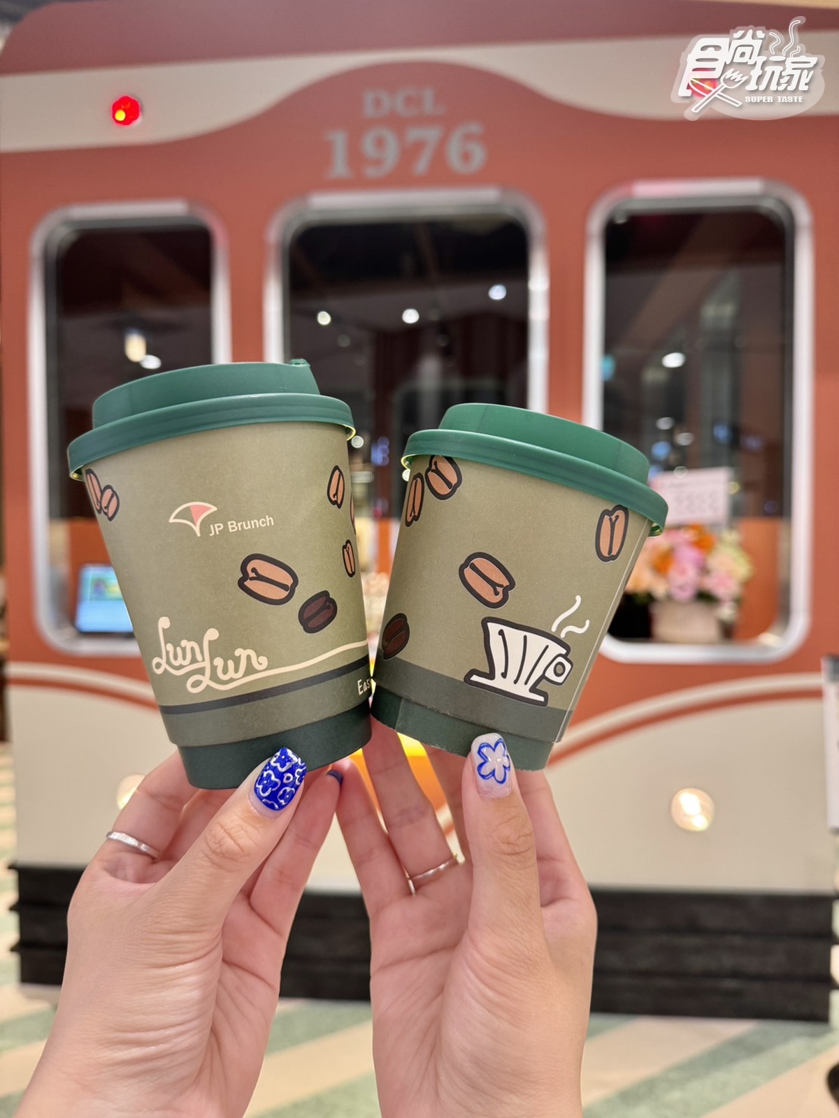 南港LaLaport最美列車早午餐+咖啡廳!《輪輪の町》推薦菜單、交通資訊一覽 南港LaLaport最美列車早午餐+咖啡廳!《輪輪の町》推薦菜單、交通資訊一覽