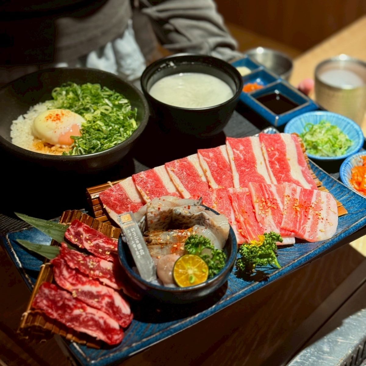 230元爽嗑燒肉+自助吧!10款時蔬、飲品、霜淇淋吃到飽,北中南都有分店 230元爽嗑燒肉+自助吧!10款時蔬、飲品、霜淇淋吃到飽,北中南都有分店