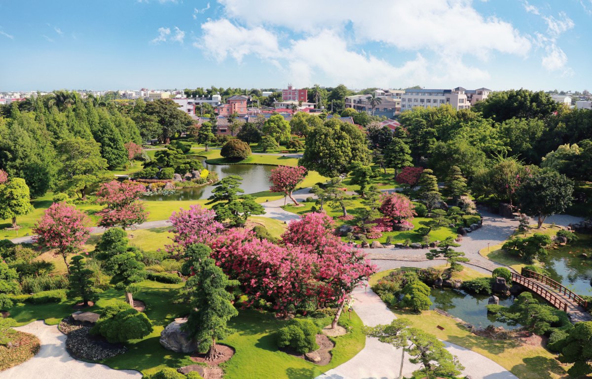 中部最美「百日紅花園」在這!夢幻粉紅祕境超好拍,門票買一送一、兒童免費 中部最美「百日紅花園」在這!夢幻粉紅祕境超好拍,門票買一送一、兒童免費