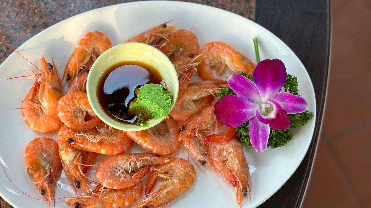 白蝦子肉質細緻，吃起來有鮮甜味。（圖片來源：皮皮爬爬GO)