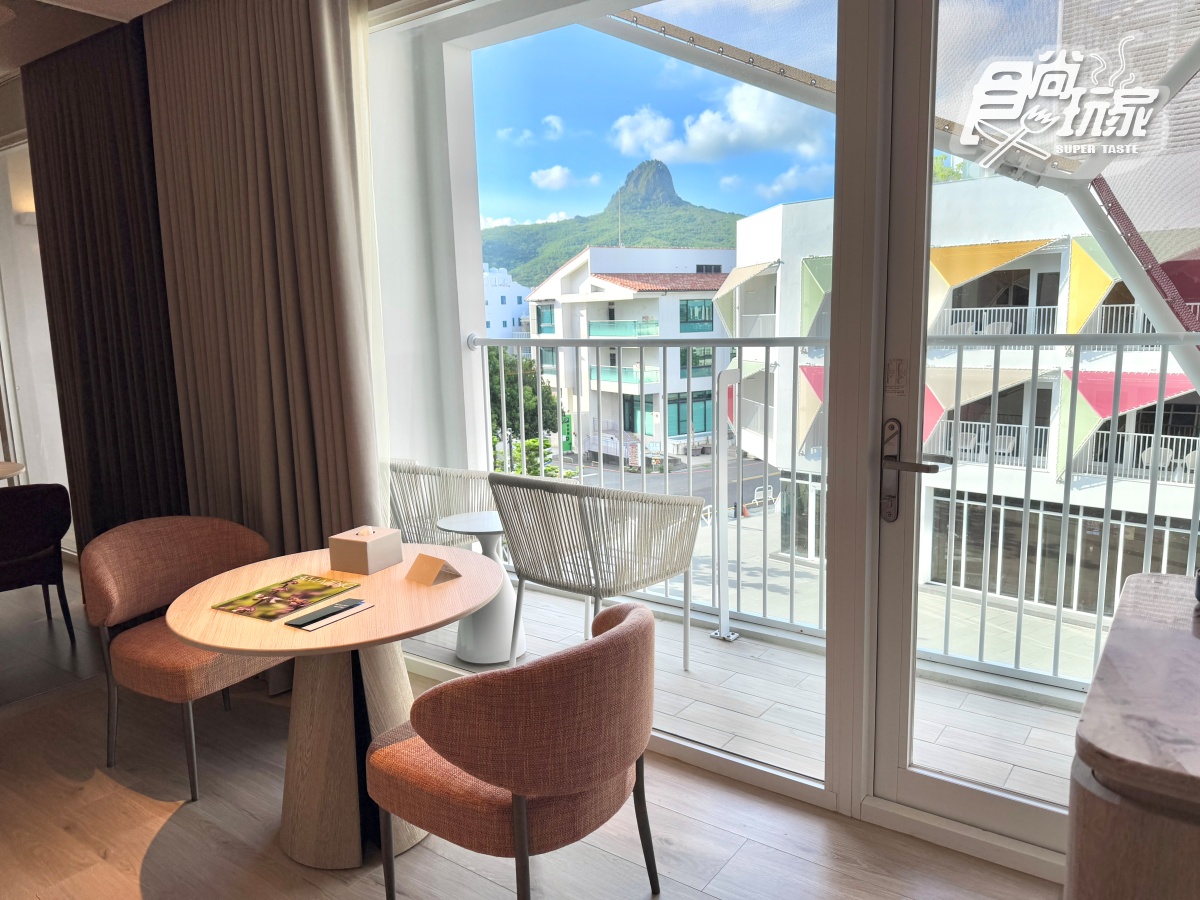 Hotel dùa墾丁飯店開箱!坐擁海景第一排、360度景觀泳池,早午餐無限吃到飽 Hotel dùa墾丁飯店開箱!坐擁海景第一排、360度景觀泳池,早午餐無限吃到飽