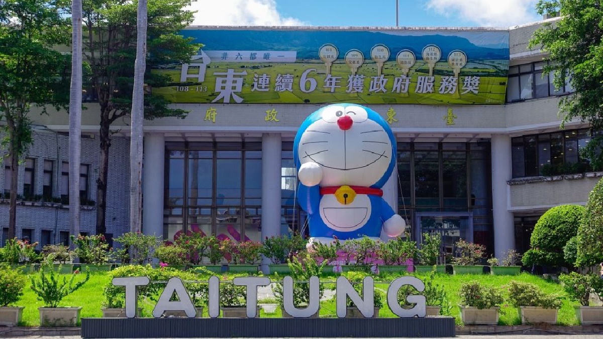 哆啦A夢出沒台東市！打卡點、彩繪公車、粉絲見面會一次看，還有必吃５美食（中獎公布）