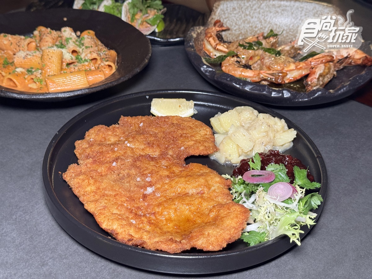 亞洲第1間「洞穴餐廳」來了!打卡神祕洞窟+鐘乳石,必嗑比臉大豬排、炸花椰 亞洲第1間「洞穴餐廳」來了!打卡神祕洞窟+鐘乳石,必嗑比臉大豬排、炸花椰