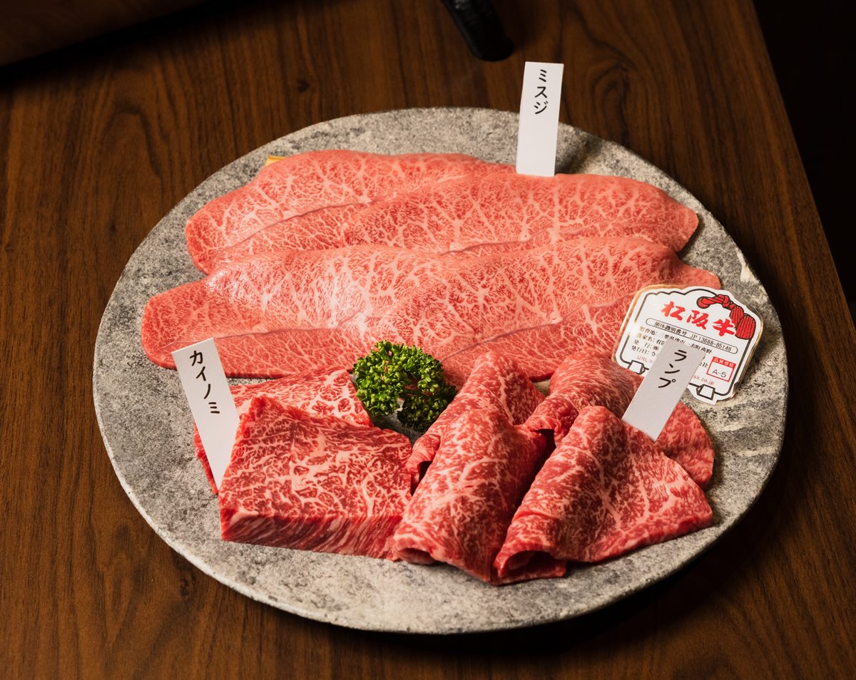 49元吃和牛!7月美食優惠12家:海底撈買一送一、穿比基尼免費吃到飽 49元吃和牛!7月美食優惠12家:海底撈買一送一、穿比基尼免費吃到飽