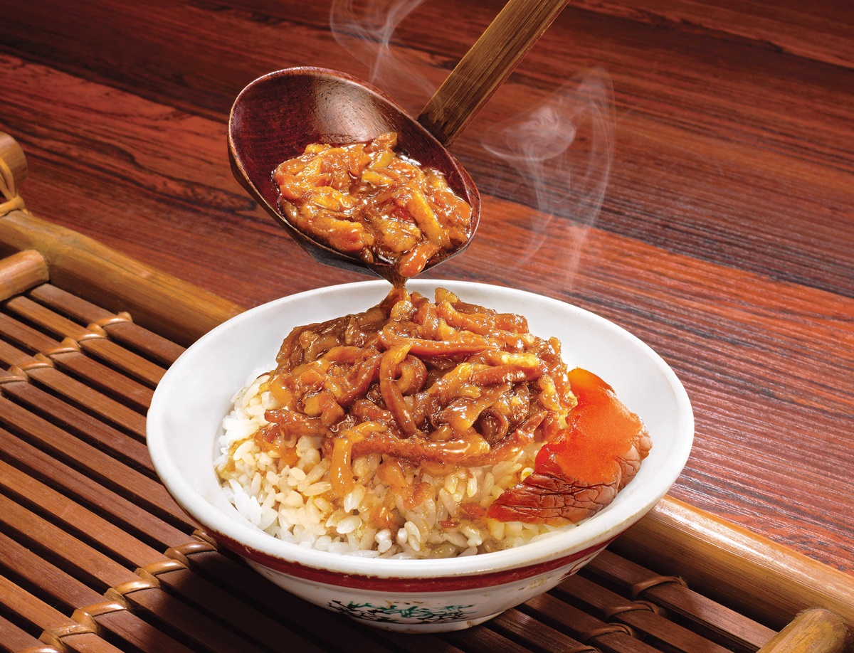 現省120元!滷肉飯霸主「鬍鬚張」快閃優惠,必嗑招牌滷肉、Q彈豬腳 現省120元!滷肉飯霸主「鬍鬚張」快閃優惠,必嗑招牌滷肉、Q彈豬腳