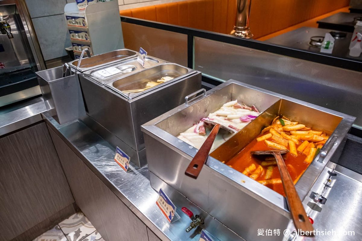 火烤兩吃389元起!高CP值「韓式烤肉吃到飽」,DIY石鍋拌飯、熟食、小菜無限夾 火烤兩吃389元起!高CP值「韓式烤肉吃到飽」,DIY石鍋拌飯、熟食、小菜無限夾