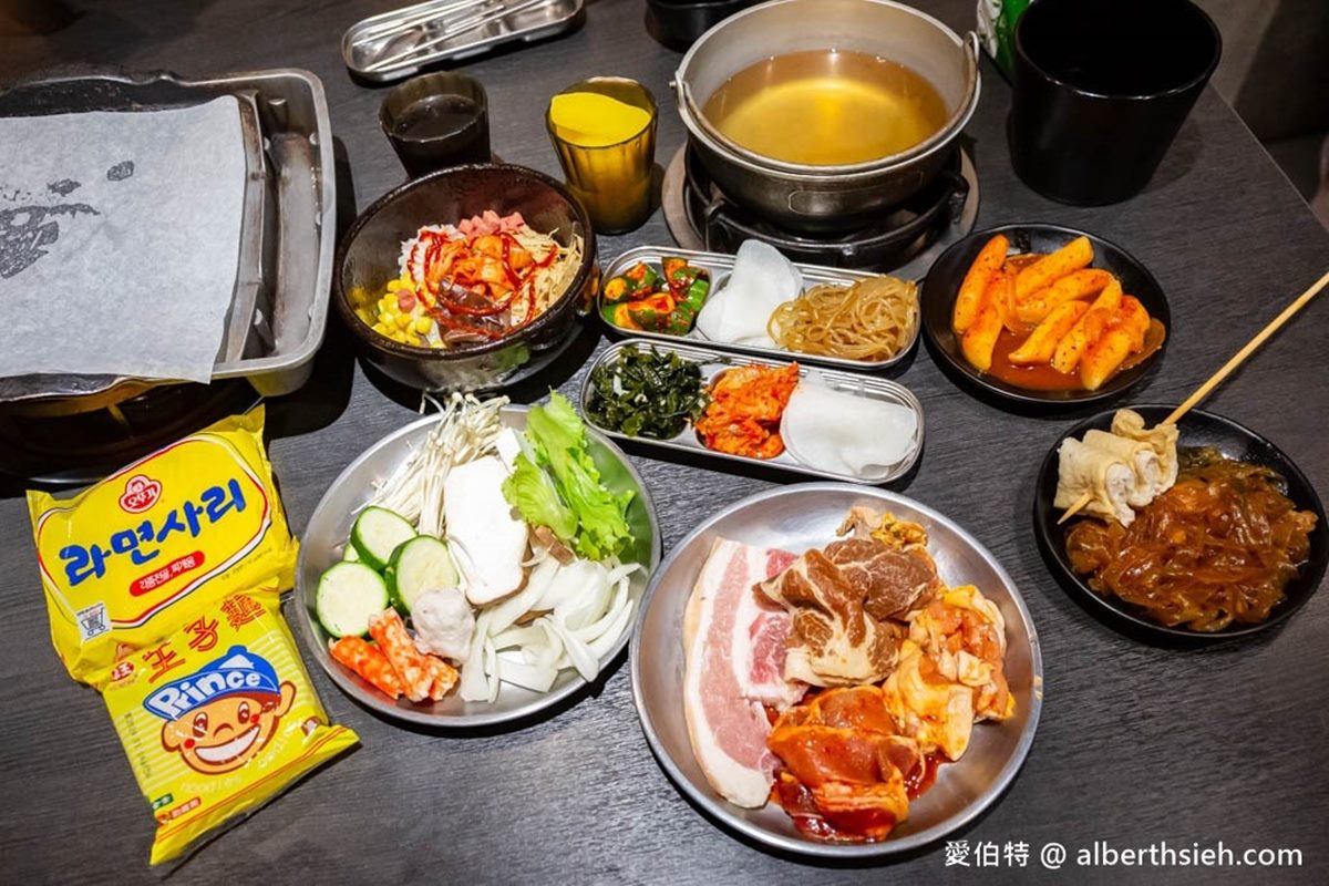 火烤兩吃389元起!高CP值「韓式烤肉吃到飽」,DIY石鍋拌飯、熟食、小菜無限夾 火烤兩吃389元起!高CP值「韓式烤肉吃到飽」,DIY石鍋拌飯、熟食、小菜無限夾
