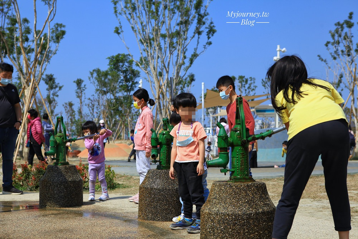 高雄玩水這10個地方超涼快!免費踩水公園、無邊際海景、滑水道五星飯店 高雄玩水這10個地方超涼快!免費踩水公園、無邊際海景、滑水道五星飯店
