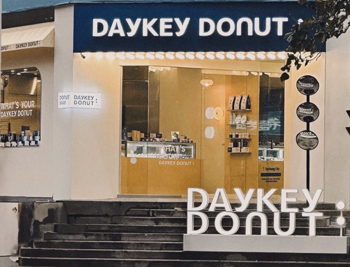 全台「生甜甜圈」7間懶人包!I’m donut?、阿KEN排隊夯店、東京風爆漿甜甜圈 全台「生甜甜圈」7間懶人包!I’m donut?、阿KEN排隊夯店、東京風爆漿甜甜圈