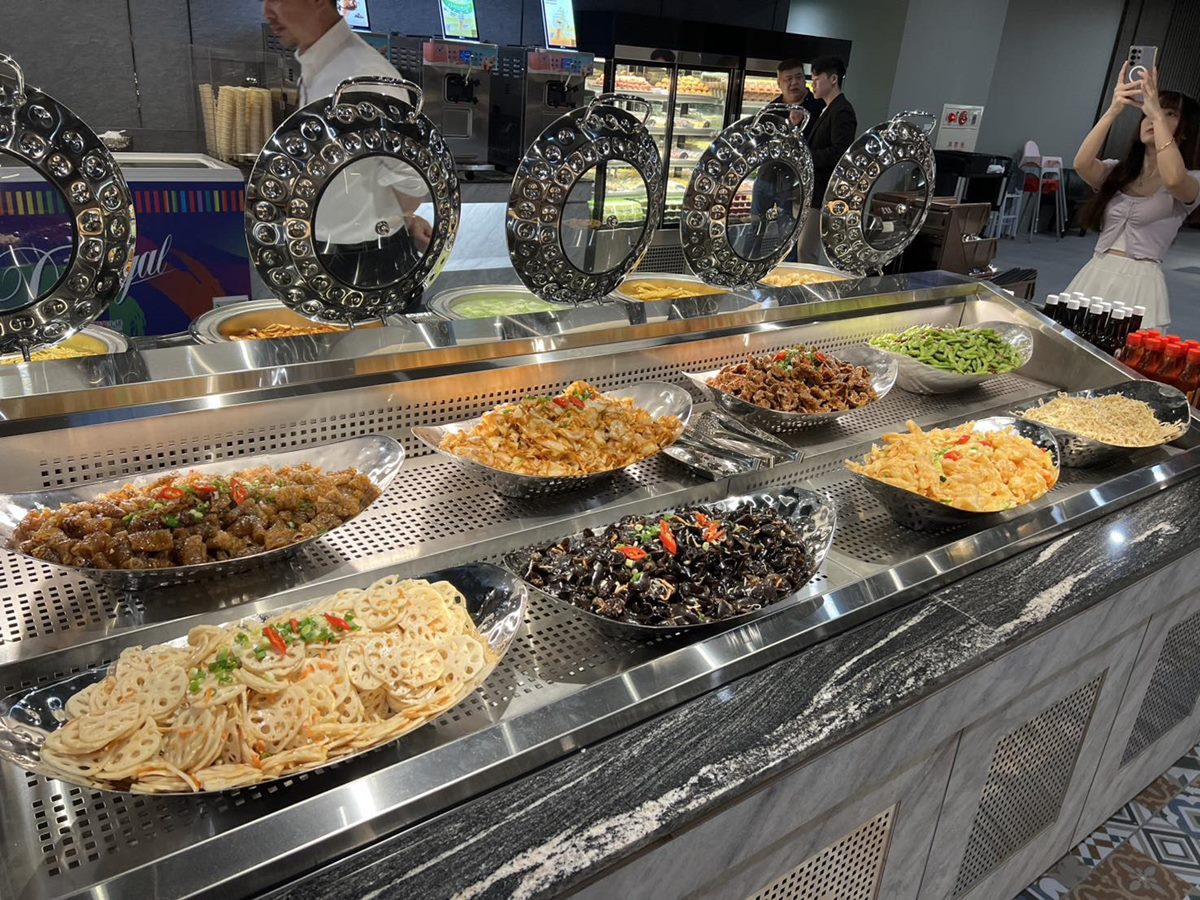 全台最大「貴族世家」開放線上訂位!380元爽嗑百道美食,熱炒、海鮮吃到飽 全台最大「貴族世家」開放線上訂位!380元爽嗑百道美食,熱炒、海鮮吃到飽