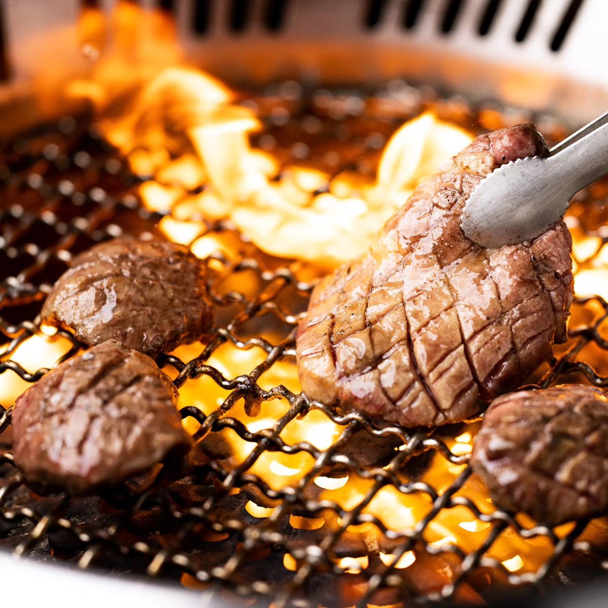 必搶１元手搖、生乳捲！DREAM PLAZA美食優惠７家：牛肉＋牛排免費升級