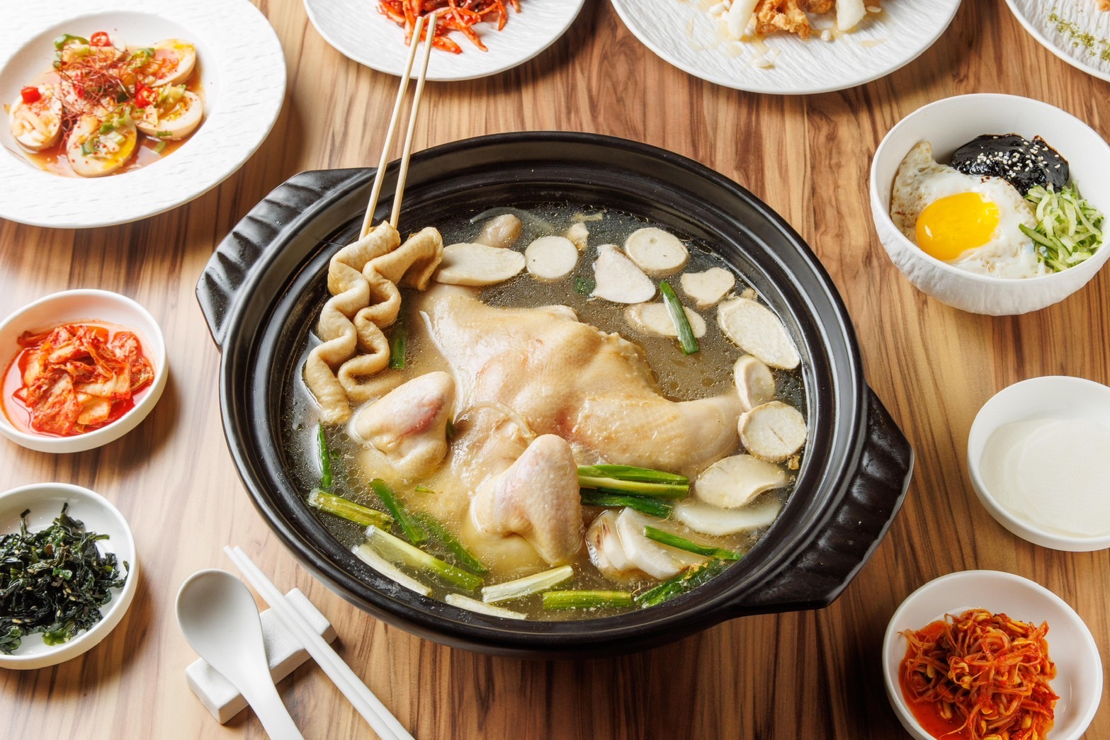 【異國美食祭】免費吃整桶海鮮!韓式「1隻雞」火鍋優惠快搶,最高現省788元 【異國美食祭】免費吃整桶海鮮!韓式「1隻雞」火鍋優惠快搶,最高現省788元