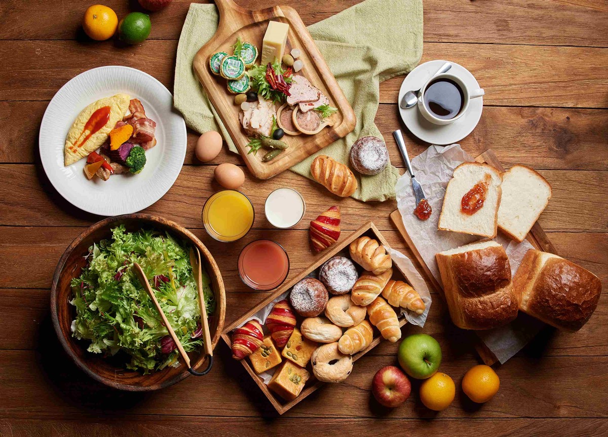 秀出身分證!對姓名送「高鐵5折券」,父親節訂吃到飽、湯屋享乘車優惠8折 秀出身分證!對姓名送「高鐵5折券」,父親節訂吃到飽、湯屋享乘車優惠8折