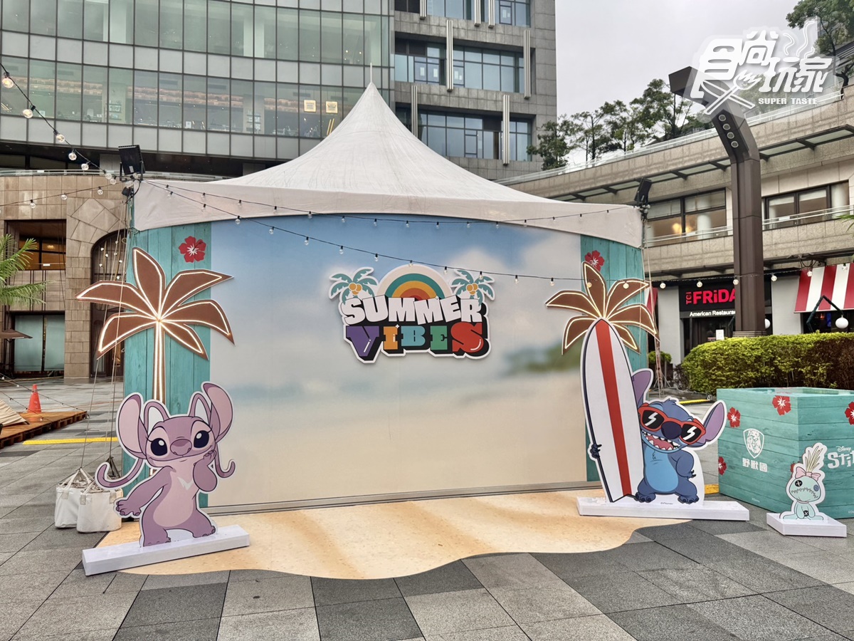 「7公尺高史迪奇」登陸信義區!免費拍米奇與唐老鴨雕像,首賣祈願玩偶 「7公尺高史迪奇」登陸信義區!免費拍米奇與唐老鴨雕像,首賣祈願玩偶