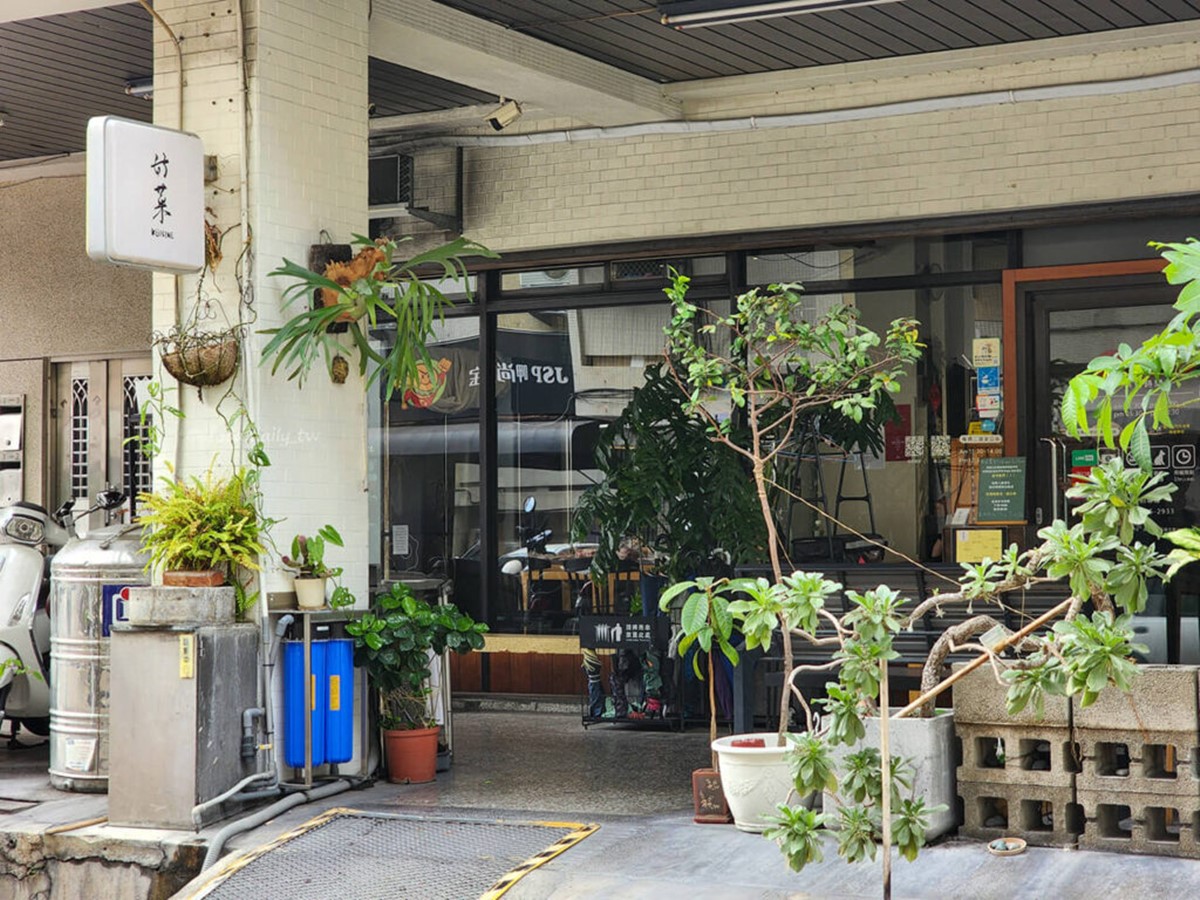 連4年必比登推薦!台中超強「台菜熱炒」推這家,銷魂麻油蝦、麻婆豆腐必點 連4年必比登推薦!台中超強「台菜熱炒」推這家,銷魂麻油蝦、麻婆豆腐必點