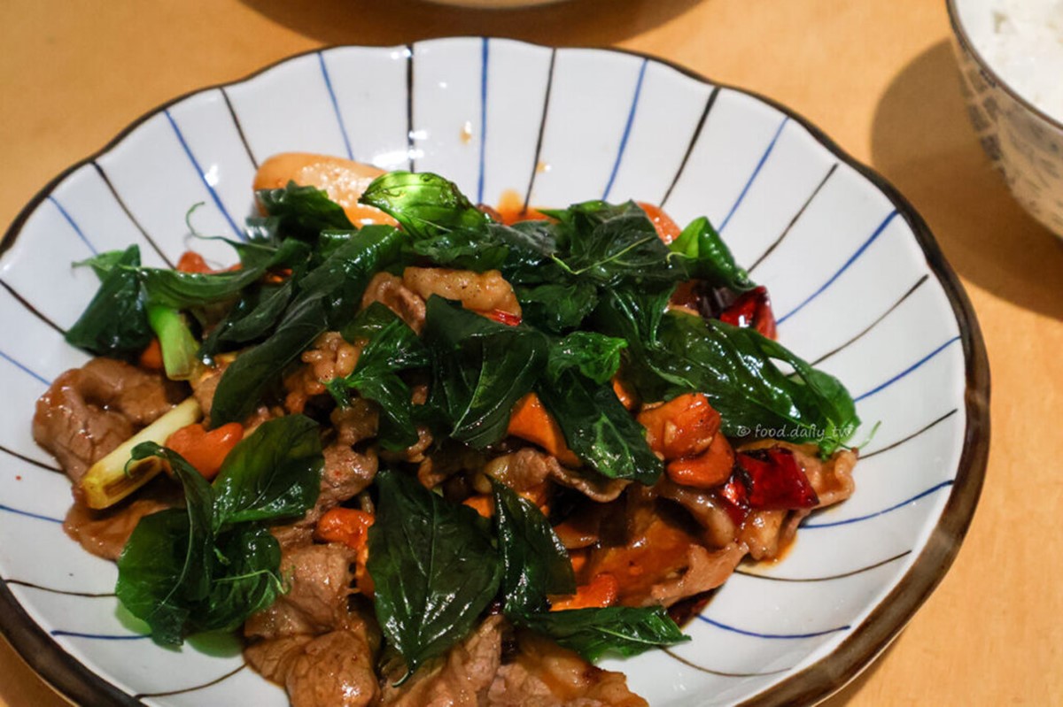 連4年必比登推薦!台中超強「台菜熱炒」推這家,銷魂麻油蝦、麻婆豆腐必點 連4年必比登推薦!台中超強「台菜熱炒」推這家,銷魂麻油蝦、麻婆豆腐必點