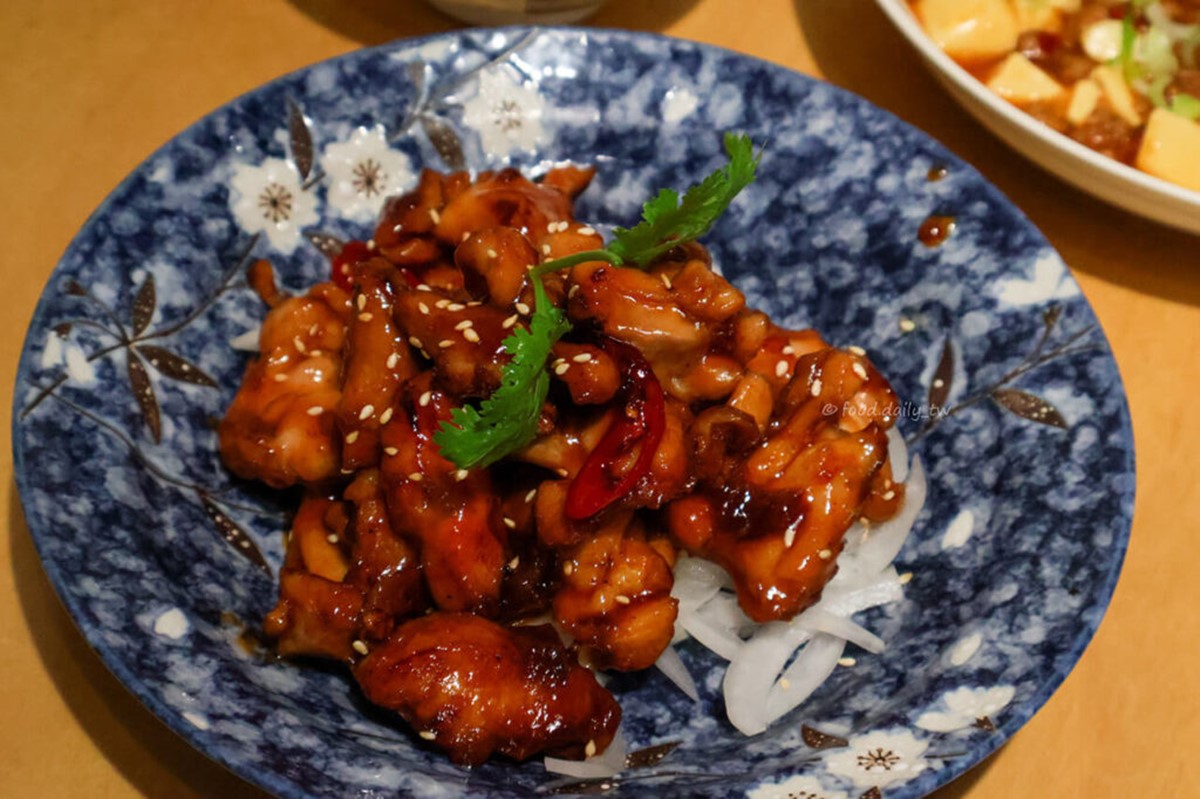 連4年必比登推薦!台中超強「台菜熱炒」推這家,銷魂麻油蝦、麻婆豆腐必點 連4年必比登推薦!台中超強「台菜熱炒」推這家,銷魂麻油蝦、麻婆豆腐必點