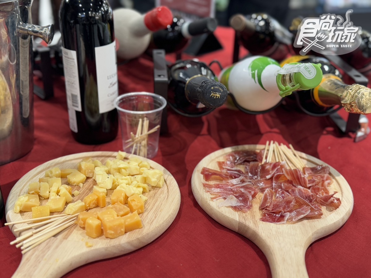 免費送巨無霸龍蝦!馬辣最狂「麻辣火鍋」24支酒牆+冰品暢吃,不限時吃到飽 免費送巨無霸龍蝦!馬辣最狂「麻辣火鍋」24支酒牆+冰品暢吃,不限時吃到飽