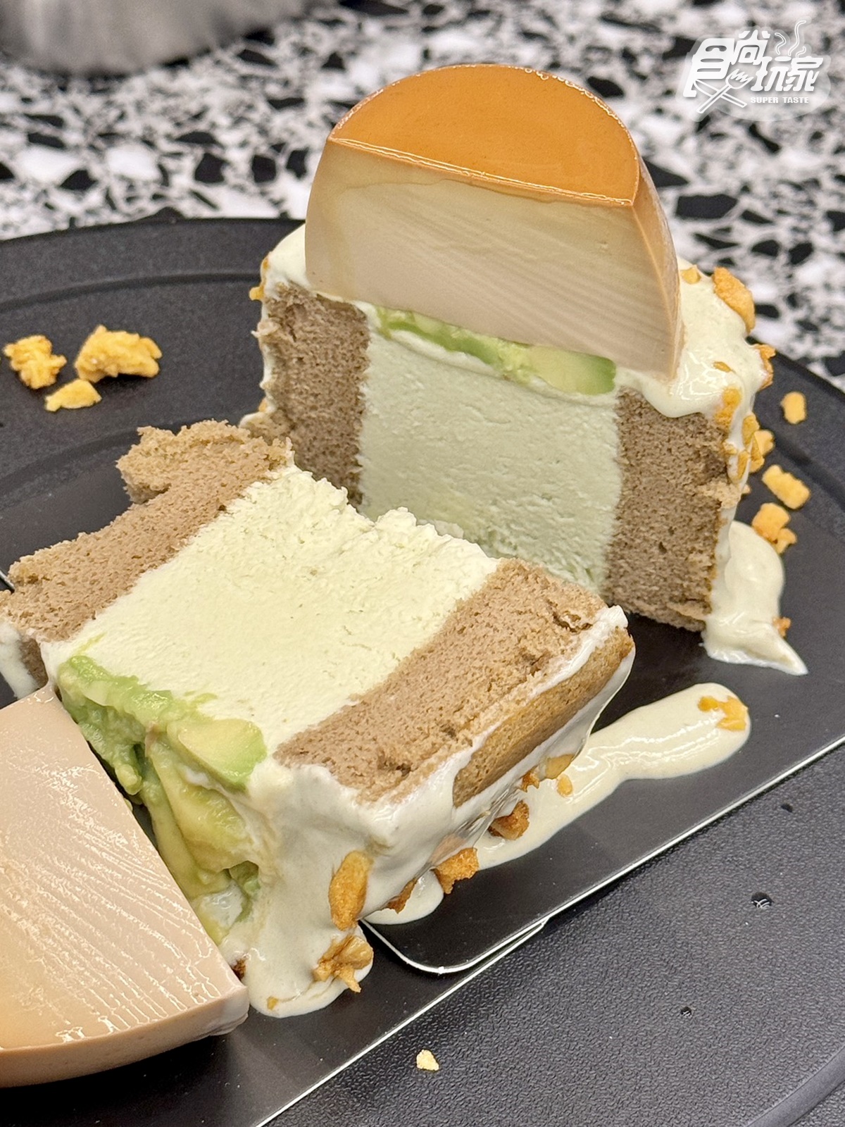 韓國「愛心敲敲提拉米蘇」登台!2大甜點快閃店,大茗x布丁仙人「酪梨新品」 韓國「愛心敲敲提拉米蘇」登台!2大甜點快閃店,大茗x布丁仙人「酪梨新品」