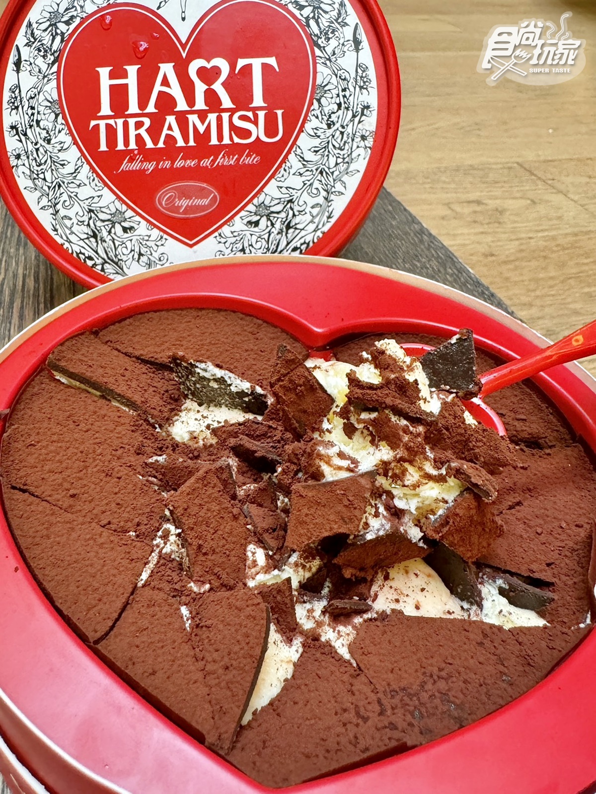 韓國「愛心敲敲提拉米蘇」登台!2大甜點快閃店,大茗x布丁仙人「酪梨新品」 韓國「愛心敲敲提拉米蘇」登台!2大甜點快閃店,大茗x布丁仙人「酪梨新品」