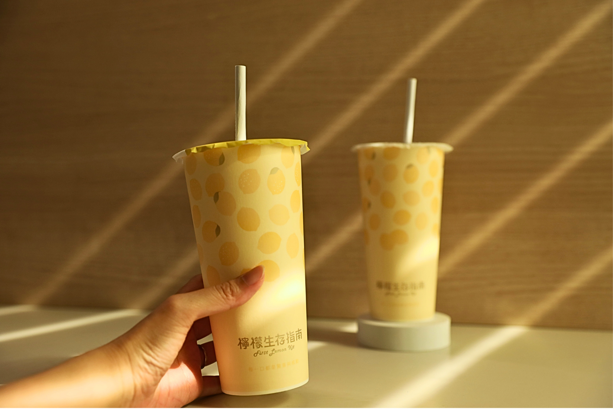 最強檸檬冰沙買一送一!全台首創「無苦檸檬冰沙」秒消暑,1000份免費領 最強檸檬冰沙買一送一!全台首創「無苦檸檬冰沙」秒消暑,1000份免費領