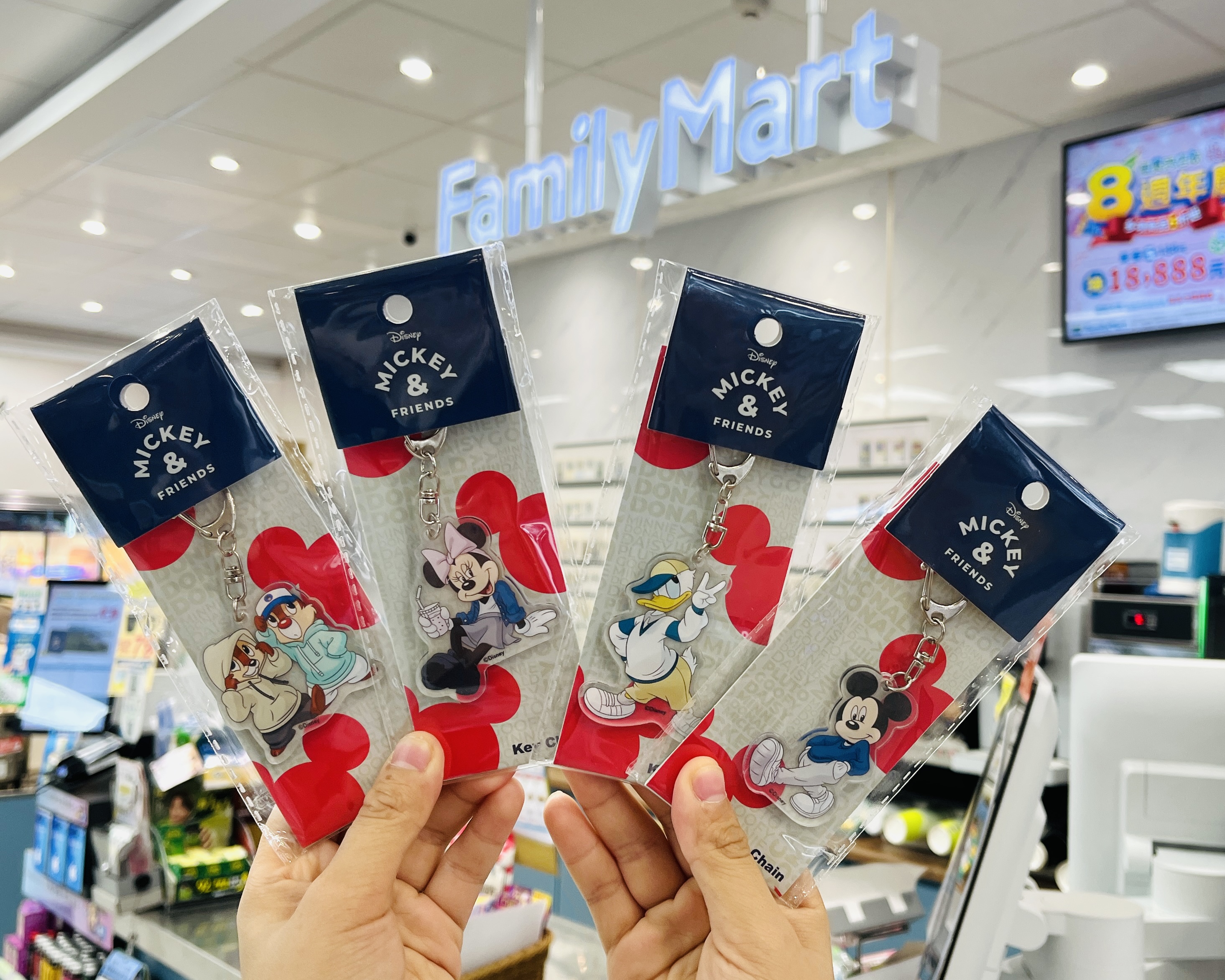 7-11茶飲10送10!超商最強優惠,全家哈根達斯買10送10、萊爾富咖啡買一送一 7-11茶飲10送10!超商最強優惠,全家哈根達斯買10送10、萊爾富咖啡買一送一