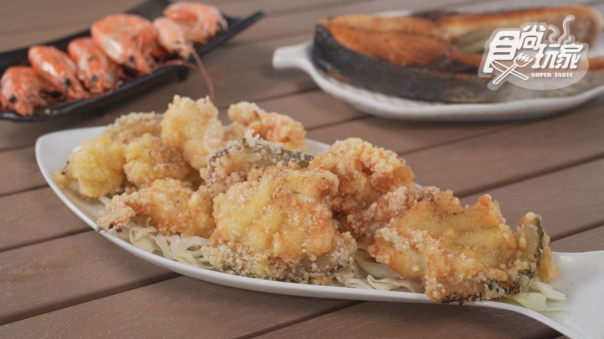 會懷疑自己看錯菜單：皮蛋麵線、鳳梨豆腐乳義大利麵，隱藏系料理曝光