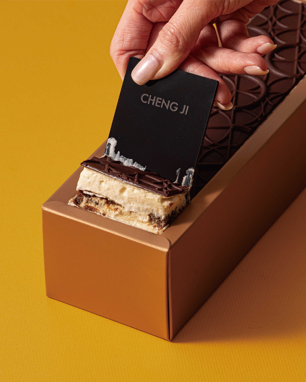 8月甜點推薦!承繼提拉米蘇升級版、東區焙茶爆餡華夫餅、松江商圈茶飲外帶店 8月甜點推薦!承繼提拉米蘇升級版、東區焙茶爆餡華夫餅、松江商圈茶飲外帶店