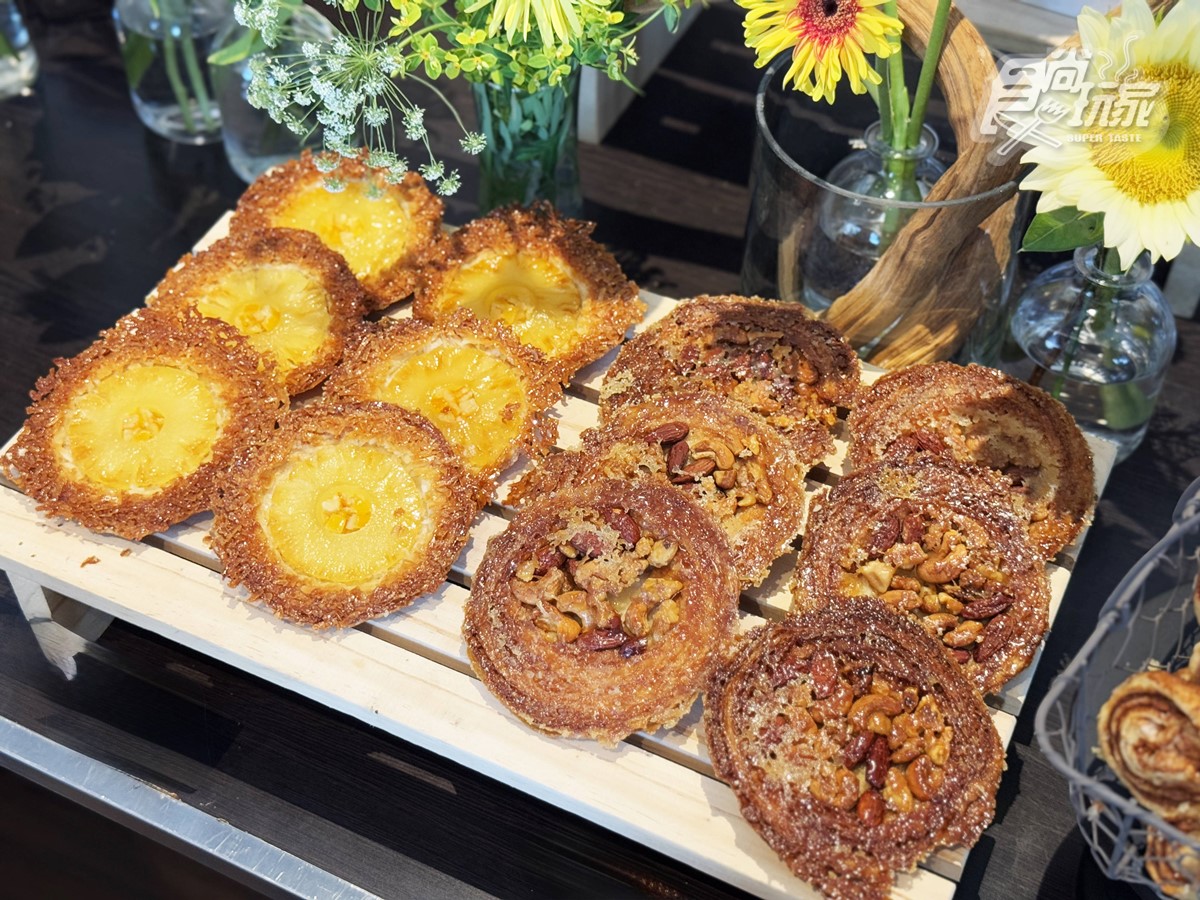 免飛日本!福岡排隊「秒殺蜜瓜包」MOROPAIN快閃台北,加碼吃爆漿生甜甜圈 免飛日本!福岡排隊「秒殺蜜瓜包」MOROPAIN快閃台北,加碼吃爆漿生甜甜圈